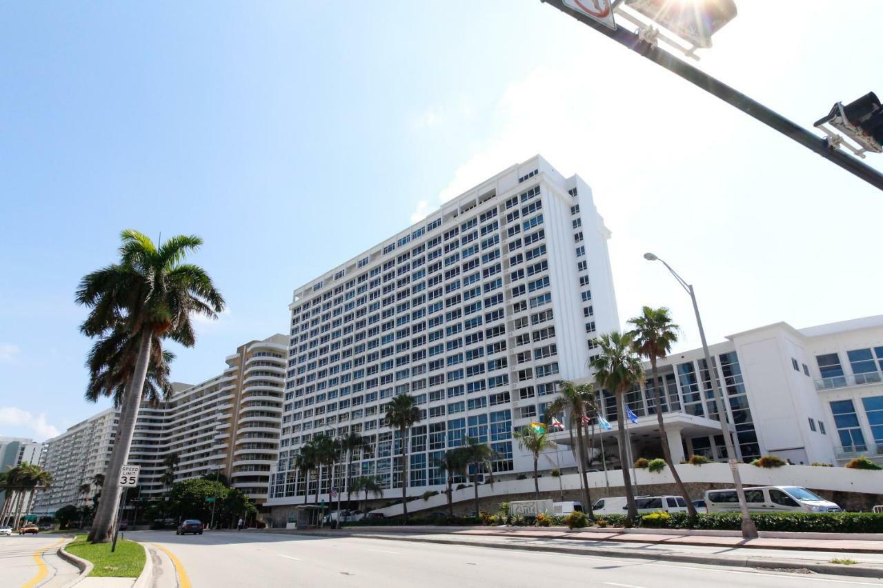 Castle Beach: Coral Condo Miami Beach Eksteriør billede